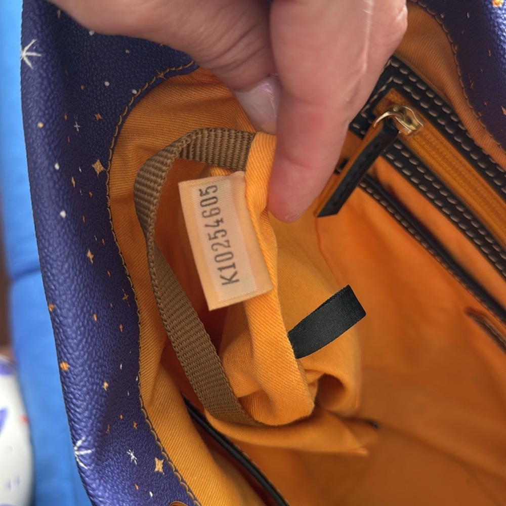 RARE Disney Dooney & Bourke Hocus Pocus Shoulder Tote Bag!! - Picture 15 of 16